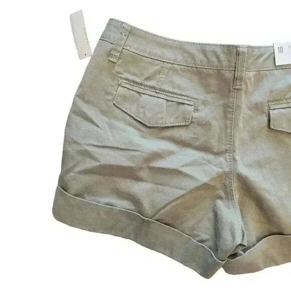 Old Navy Women's Khaki Green Cotton Low Rise Cuffed Shorts NEW - Picture 6 of 11